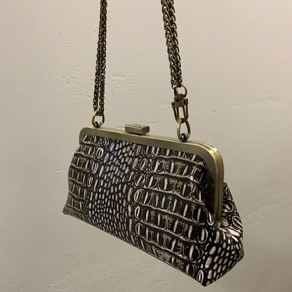 Genuine Leather Croc-Embossed Texture Push-lock Clutch/Shoulder Bag/Crossbody - Picture 10 of 16